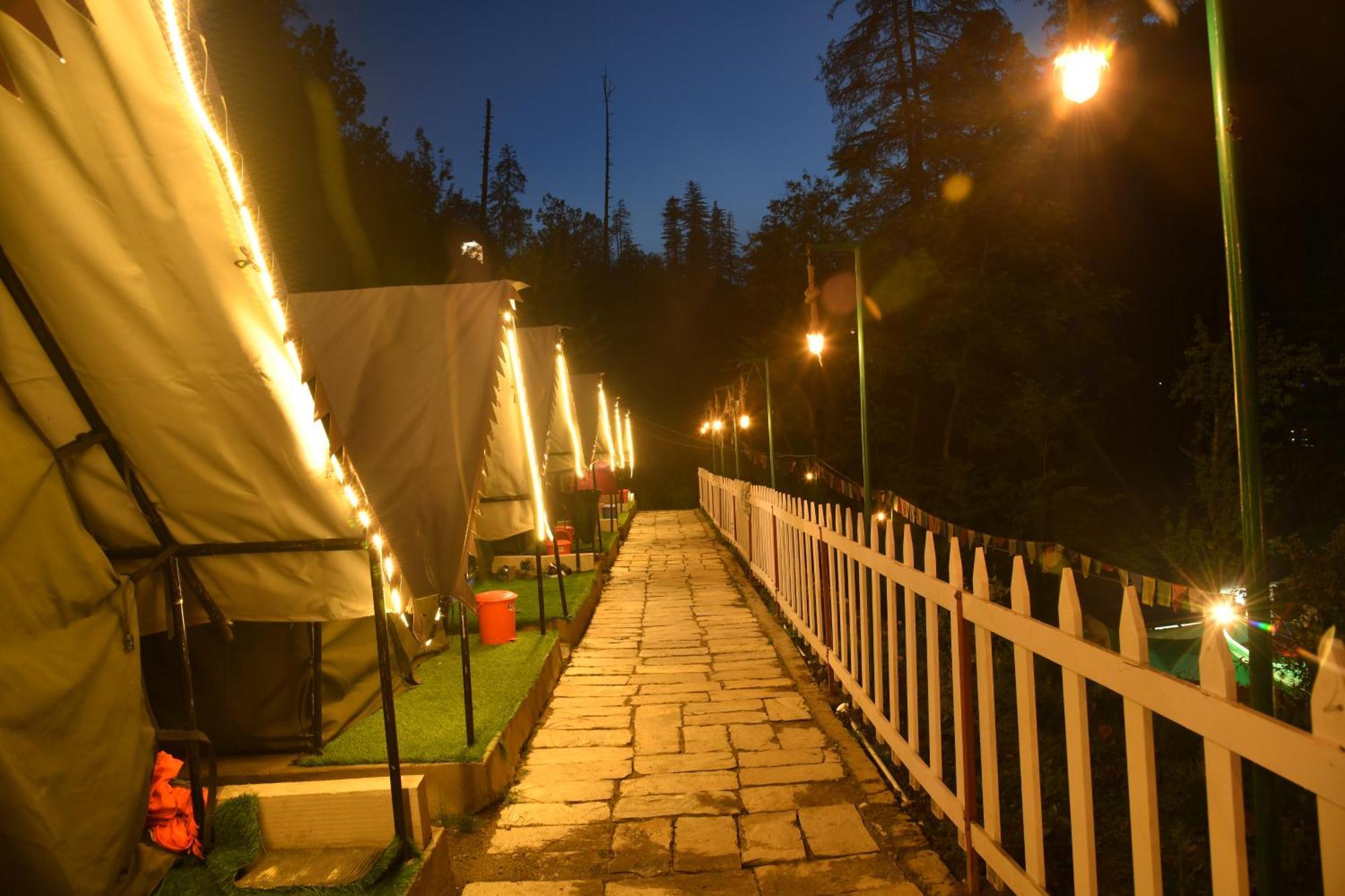 Himtrek Riverside Camps, Касоль Экстерьер фото