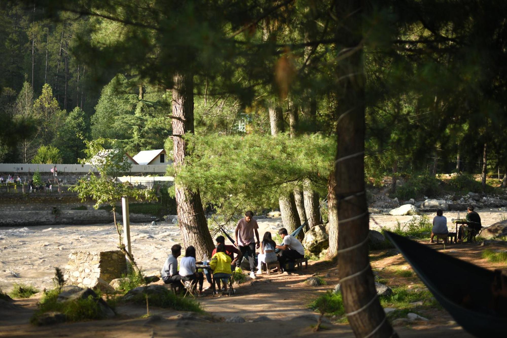 Himtrek Riverside Camps, Касоль Экстерьер фото